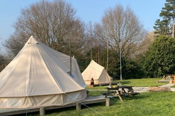 RiverWyeCampsite-Bell-Tent-02