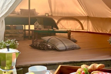 RiverWyeCampsite-Bell-Tent-03