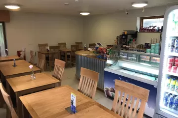 Tables-and-Serving-Area-Paddlers-Rest-Glasbury